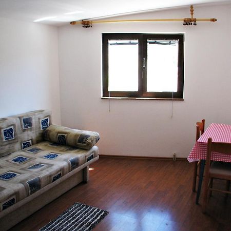 Apartments Miljak Omis Bagian luar foto